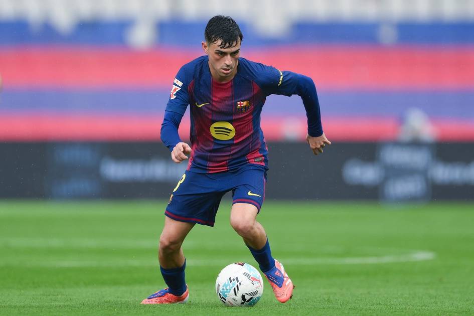 “Barselona” yarim himoyachisi Pedri bir oyga safdan chiqdi