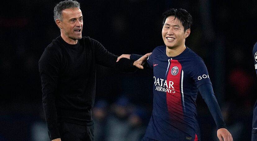 Луис Энрике “ПСЖ”нинг кореялик футболчисини жамоада олиб қолди — Marca