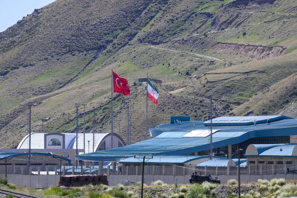 Туркия Эрон билан чегарада буфер зона қуради