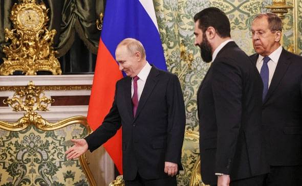 Россия базалари тақдири: Сурия президенти Путин билан нималарни муҳокама қилди?