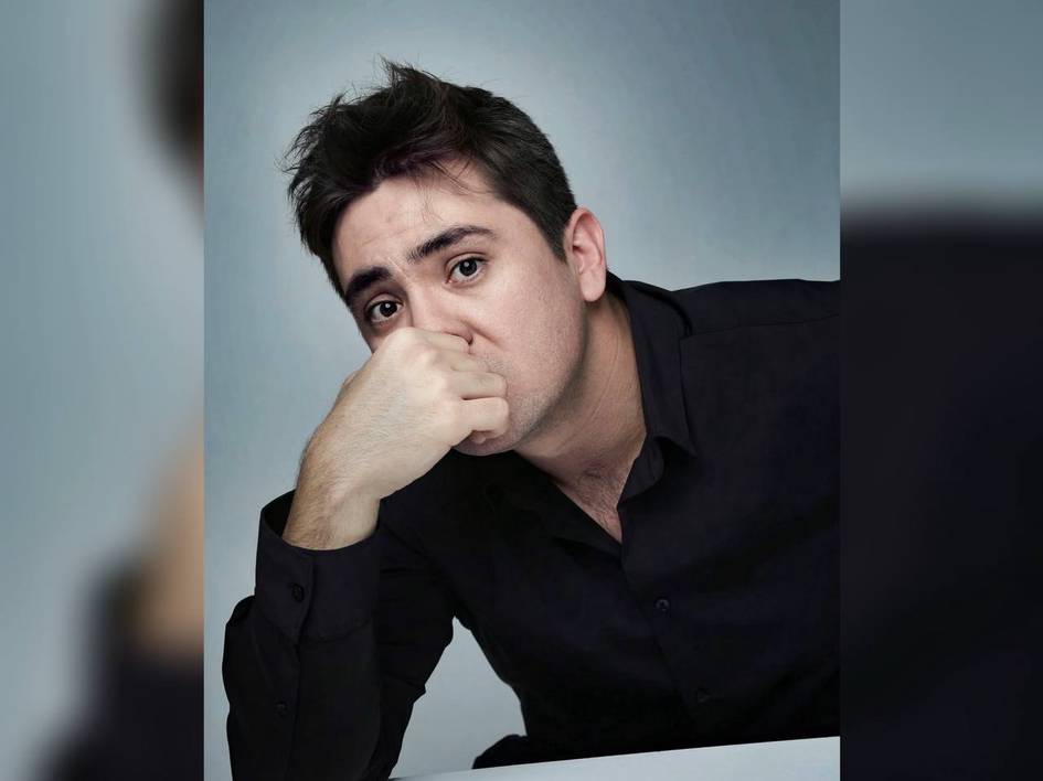 Shohrux Hamdamov rafiqasi bilan qanday tanishgani va to‘yini nega sir tutgani haqida so‘zlab berdi