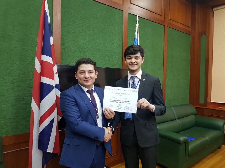 “Бизнесда топ мактаблар тажрибаси муҳим” — АҚШдаги ёш стартапчи Муҳаммаджон Атаев