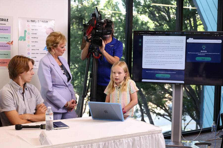 AQSHda o‘qituvchilar o‘rniga sun’iy intellekt ta’lim beradigan maktablar tarmog‘i paydo bo‘ldi