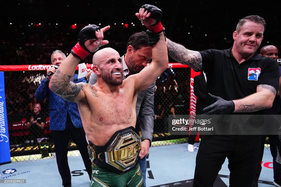 UFC 325. Волкановски реванш жангида ҳам Лопесни мағлуб этиб, чемпионлик камарини ҳимоя қилди