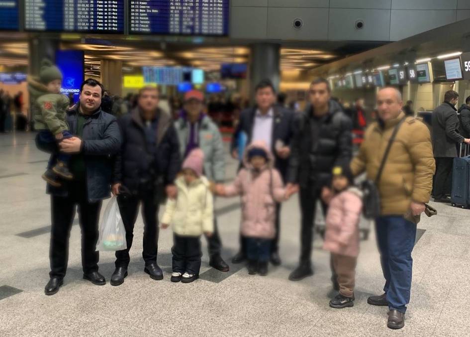 Россияда қаровсиз қолган олти нафар бола Ўзбекистонга қайтарилди