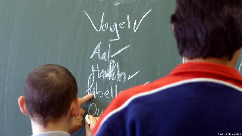 Germaniyada migrantlarni til kursiga olish to‘xtatildi