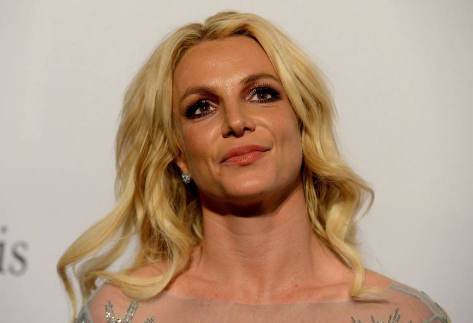 “Tirik qolganimning o‘zi omad” — Britni Spirs o‘z oilasidan qo‘rqishi haqida so‘zlab berdi