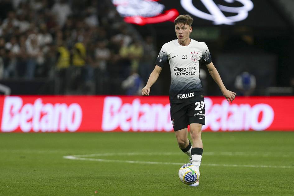 “Arsenal” hamda “Chelsi” 100 mln yevrolik futbolchi uchun kurash olib bormoqda