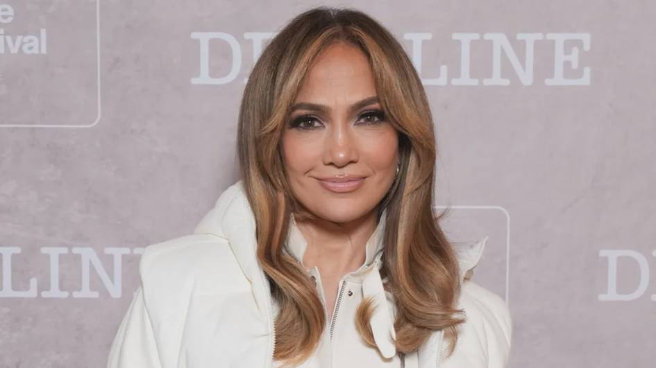 Голливуд юлдузларининг доимий сарвқомат кўринишига ёрдам берадиган 3 хил овқатланиш тартиби