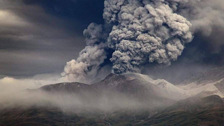Камчаткадаги Шивелуч вулқони отилиши натижасида кул 11 км баландликка кўтарилди
