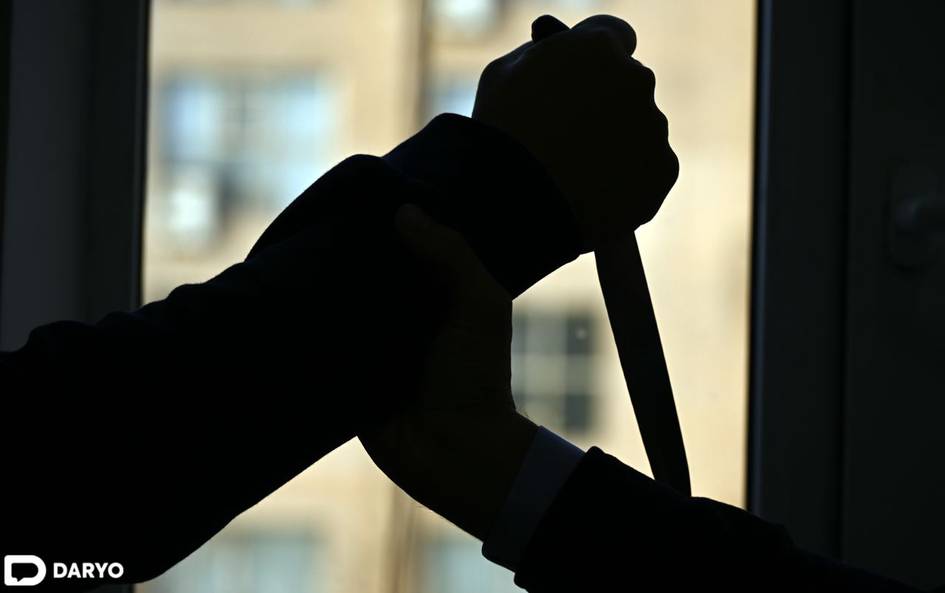 Andijonda maktab o‘quvchisi tanishini pichoqlab o‘ldirdi