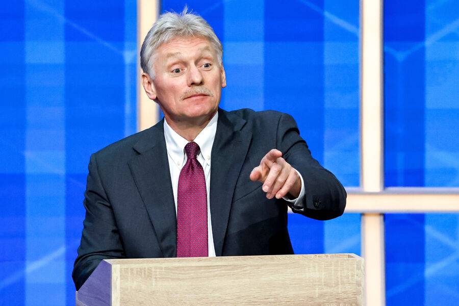 “Россия АҚШдан Тинчлик кенгашига 1 млд доллар йўналтириш таклифига жавоб олмади” — Песков