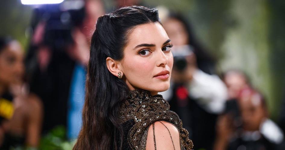 Dunyoning eng ko‘p haq to‘lanuvchi modellari top-3 taligi