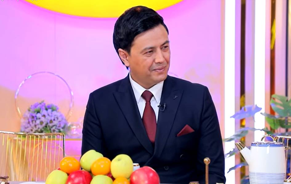 “Ayoldir u” qo‘shig‘i bilan tanilgan Doniyor G‘oipov 20 yildan beri san’atda ekanligi haqida so‘zlab berdi