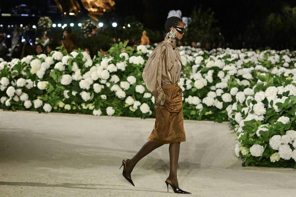 Dunyo bo‘ylab eng ommalashgan kiyim va poyabzallar nomi e’lon qilindi