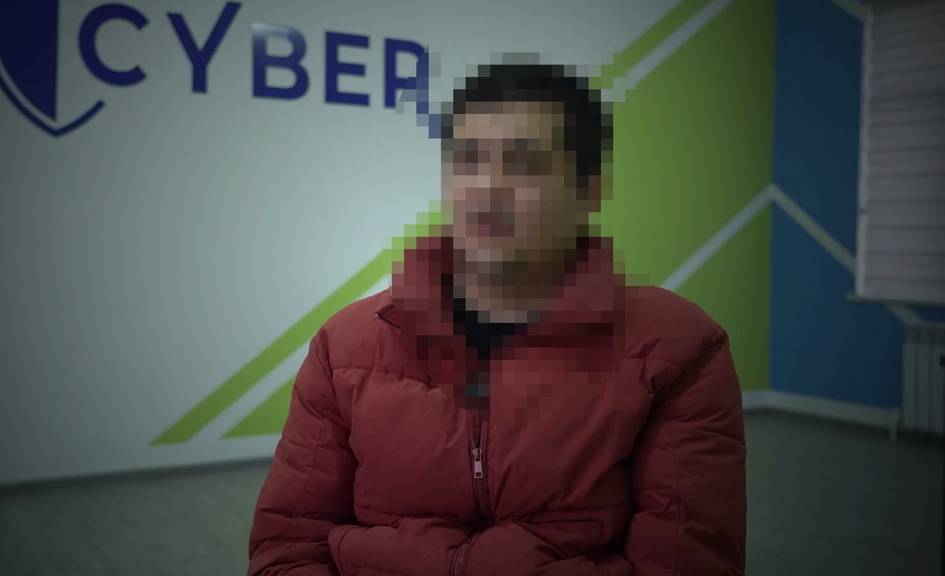 Тошкентда 7 мингга яқин кишининг шахсга доир маълумотларини олиб, фирибгарлик қилган фуқаро ушланди