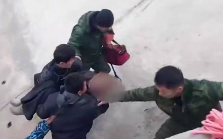 Нукусда Дўстлик каналида чўкаётган фуқаро қутқариб олинди