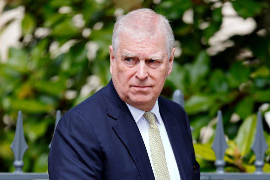 Британия қиролининг укаси ҳибсга олинди 