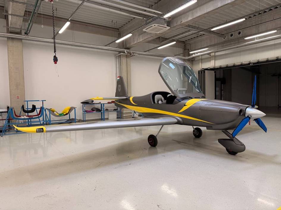 В Узбекистане могут начать производить венгерские самолеты