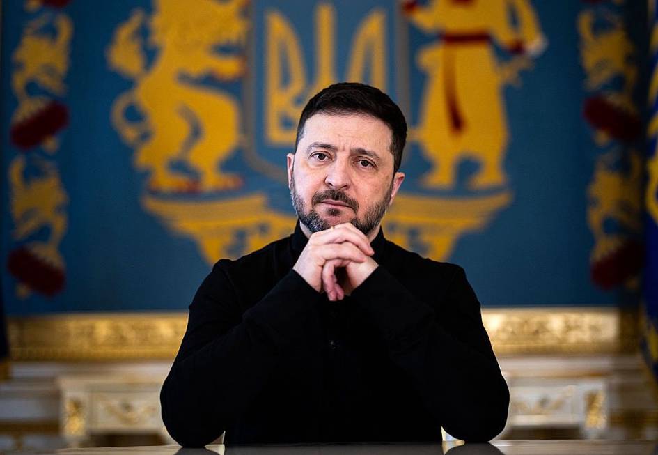 “Украина 300 квадрат километр ҳудудни озод қилди” — Зеленский