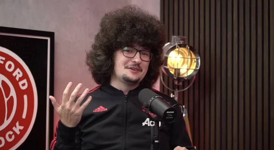 “Сочни олдириш вақти келди” — “Манчестер Сити” ғалабали сериясидан сўнг “Манчестер Юнайтед” мухлиси устидан кулди