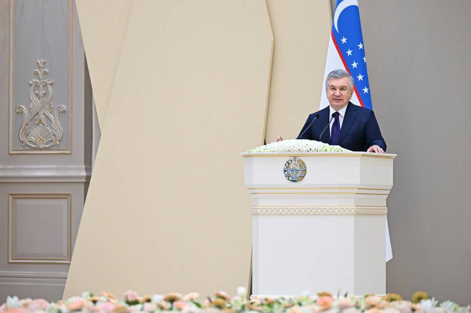 В госорганах Узбекистана каждый четверг станет днем молодежи