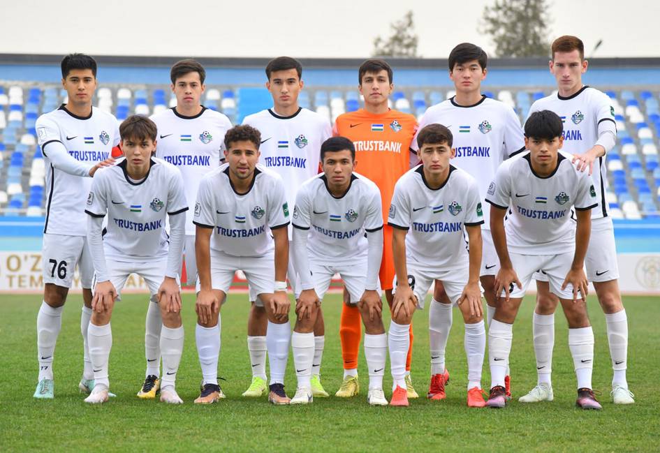 “Олимпик” клуби футболчилари 6 ойлик маошлари берилмаётганини маълум қилди