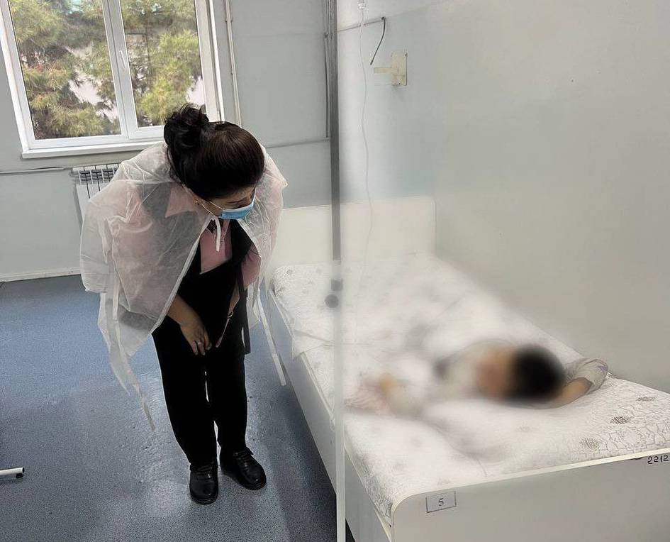 Массовое отравление детей в Фергане: компания-поставщик питания была выбрана без тендера