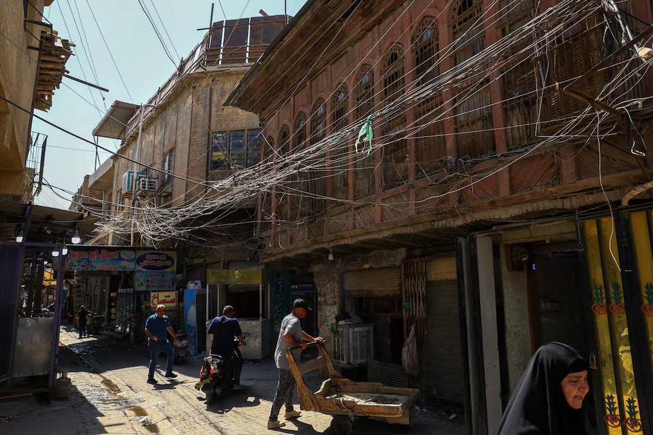 Ироқда электр таъминоти бутунлай узилди (видео)