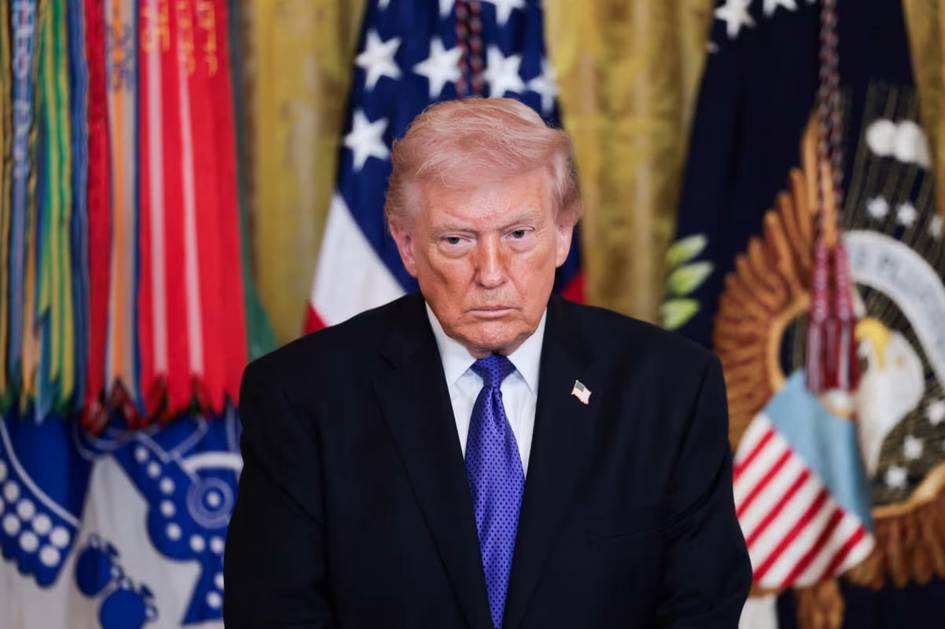 Tramp maslahatchilari Eronga zarbalarni tezroq to‘xtatib, g‘alaba e’lon qilishga chaqirdi