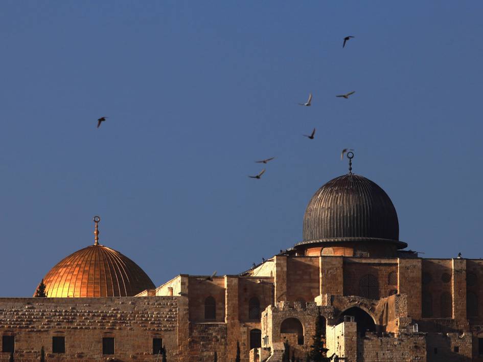 Isroil Al-Aqso masjidida juma namozini bekor qildi