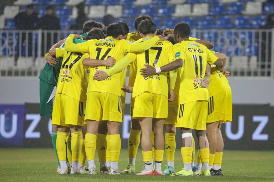 “Surxon”ning asosiy tarkib futbolchilari maoshlari berilmagani sabab maydonga tushishdan bosh tortgani aytilmoqda