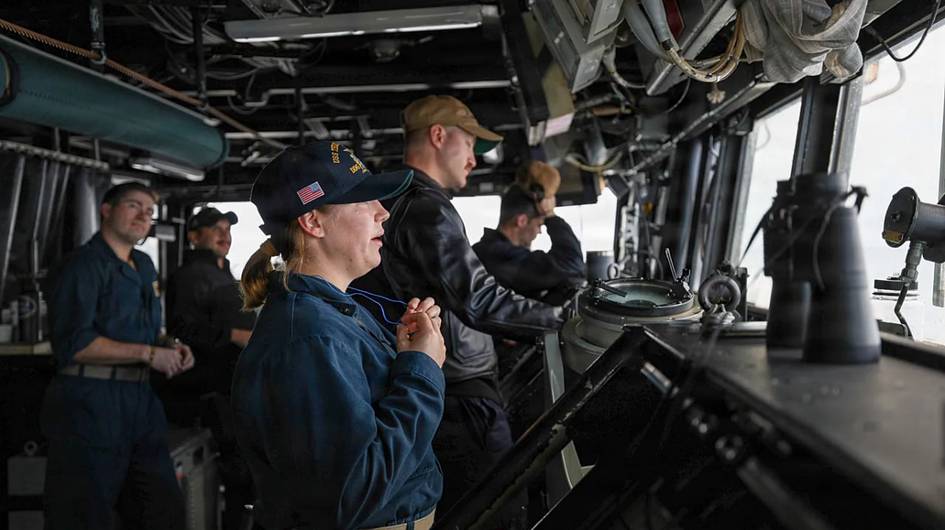 AQSH Eronning 30 dan ortiq kemasini cho‘ktirdi