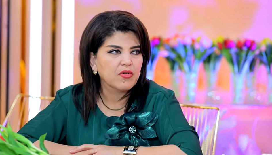 “Газеталар Обид Асомовнинг менга уйланганини ёзишган”. Ҳувайдо Жумаева ота-онаси билан боғлиқ армони ва вайнлардаги фаолияти ҳақида