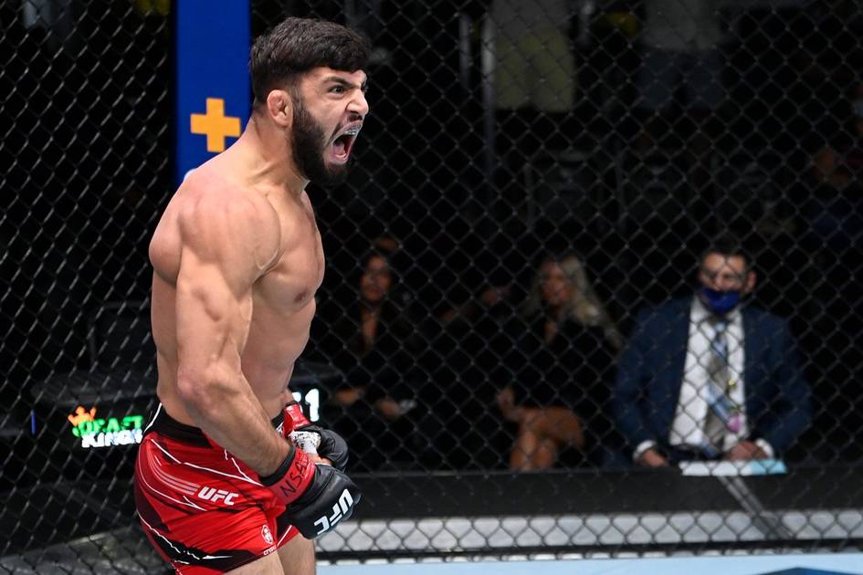 Hype Brazil turniri. Sarukyan sobiq UFC jangchisini mag‘lub etdi (video)