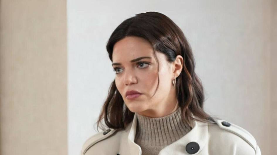 “Zuleyha” turk seriali yulduzi Hilal Altinbilek Londonga ko‘chib ketmoqda