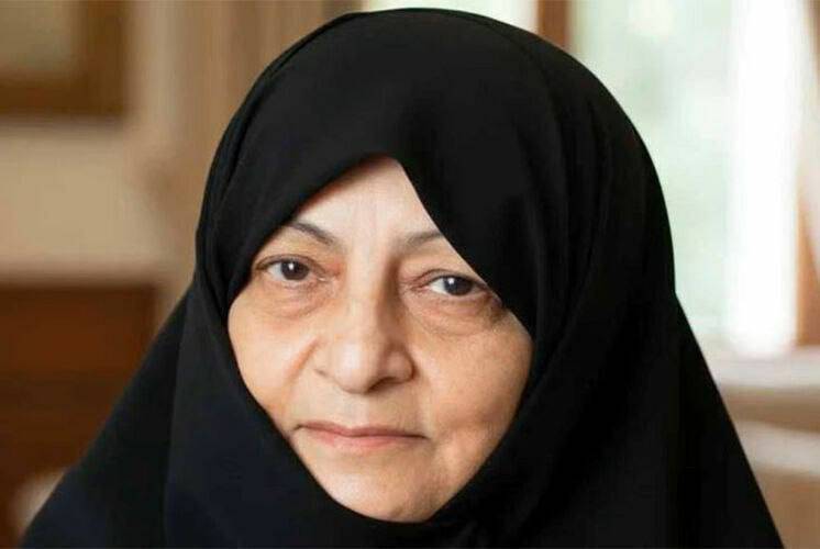 Oyatulloh Ali Xomanaiyning rafiqasi tirik — Fars agentligi