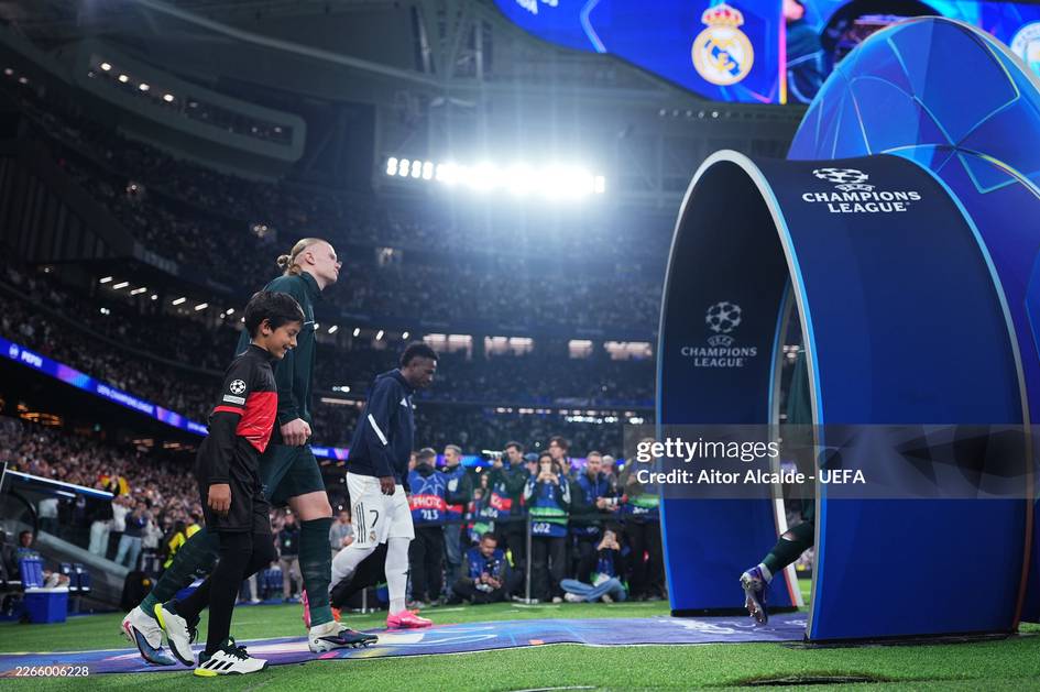 Ҳоланд “Реал Мадрид” сафига ўтишга тайёр — манба