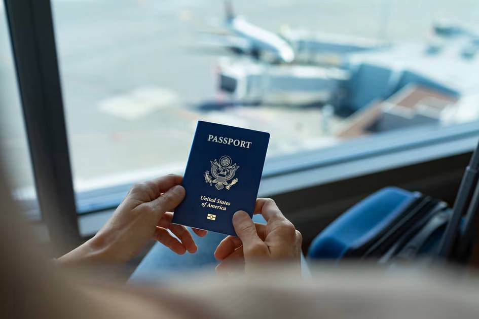 АҚШ фуқаролигидан воз кечиш тўлови 80 фоизга арзонлашди