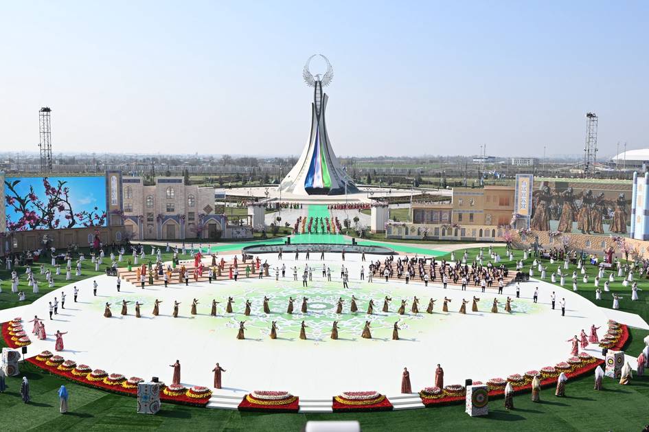 Uzbekistan marks Navruz, Eid al-Fitr as Shavkat Mirziyoyev highlights unity