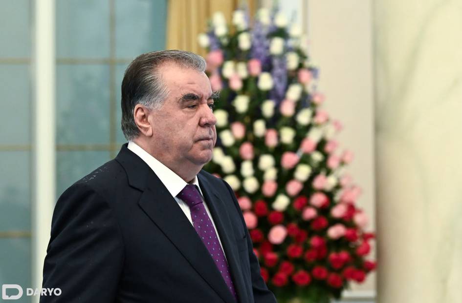 Эмомали Рахмон посетит Узбекистан с государственным визитом