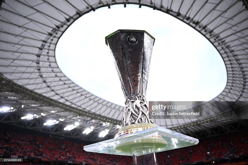 УЕФА яна бир клубни йирик миқдорда жаримага тортди