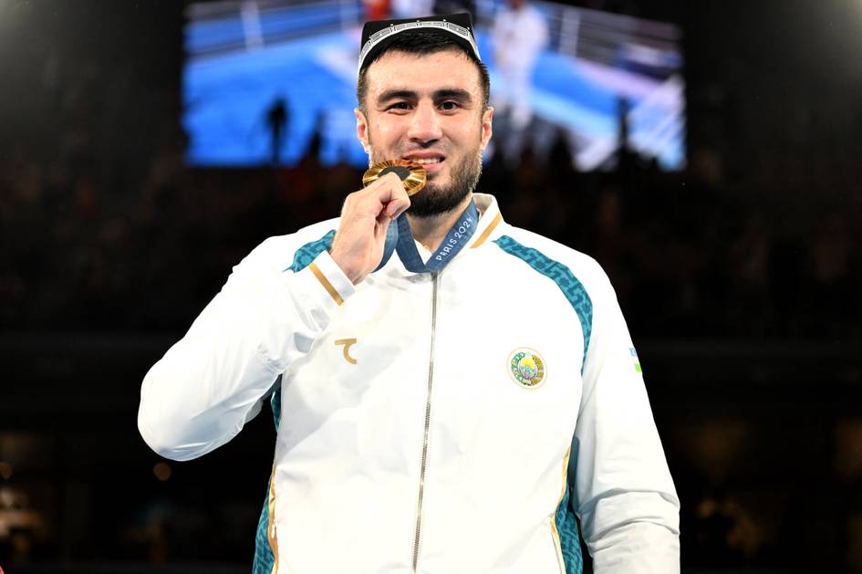 The Ring nashri bokschilar reytingini yangiladi: Usik yetakchi, Jalolov kuchli o‘nlikda