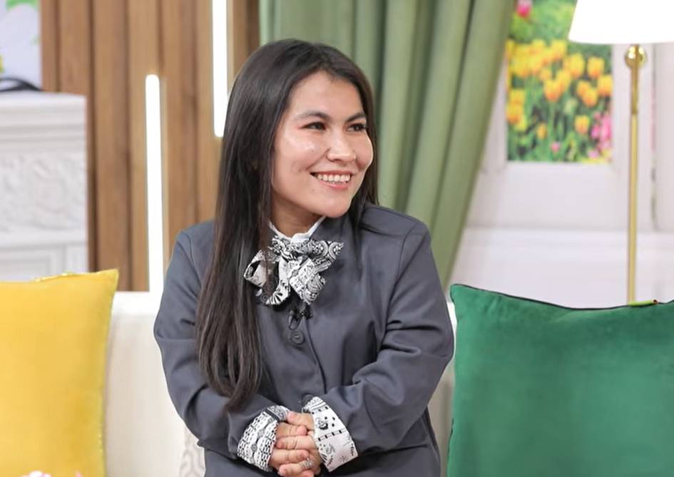 “To‘rtinchi urinishda davlat granti asosida talaba bo‘ldim”. Oʻzbekistondagi eng past boʻyli qiz — Oʻgʻiloy Mahmudova hikoyasi