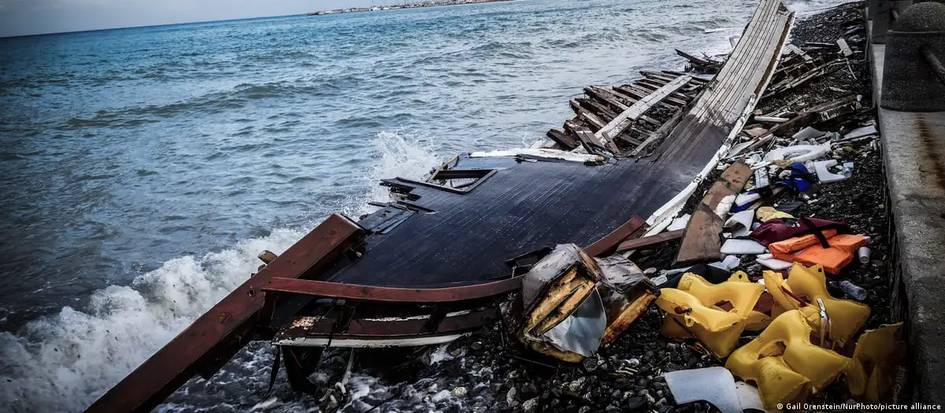 Turkiyada migrantlar bo‘lgan qayiq ag‘darilib, 18 kishi halok bo‘ldi