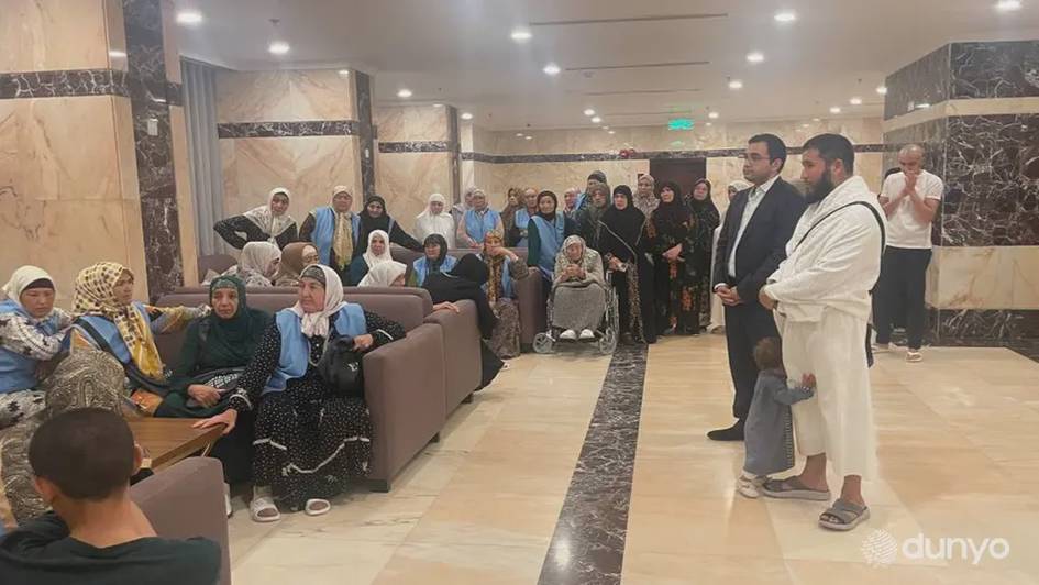 Узбекистанцы в Мекке не могут вернуться домой из паломничества