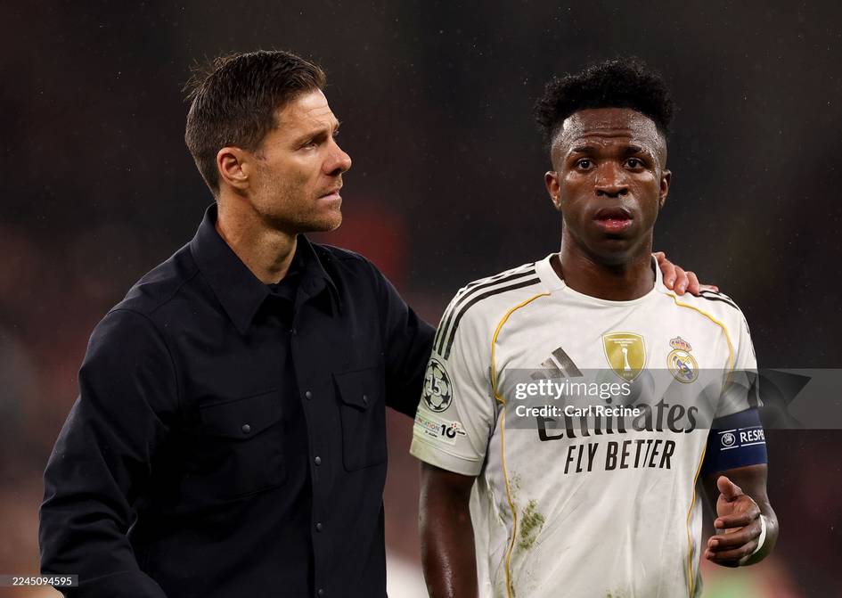 “Ҳозир яхши томонга ўзгарганман” — Винисиус Алонсо билан муносабатдаги хатосини тан олди