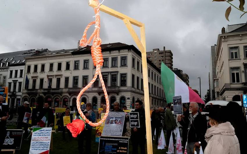 Eronda bir yil ichida 1 mingga yaqin odam qatl etildi