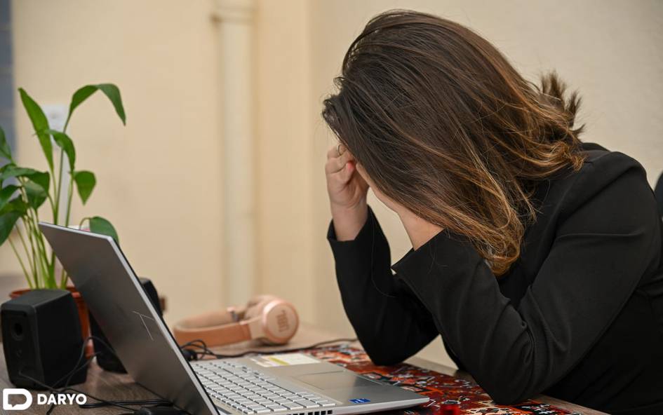 Diplomli yoshlar ko‘p, munosib ishchi? Oliy ta’lim va mehnat bozori o‘rtasidagi “uzilish” tahlili