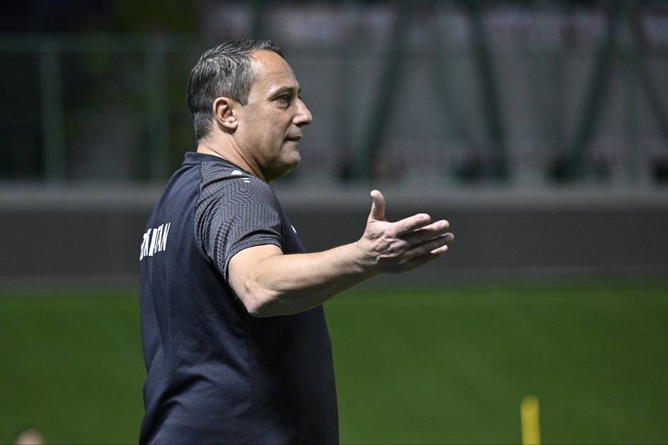 “O‘zbekistonda Katanes kelguniga qadar terma jamoaning muvaffaqiyatiga ishonishmasdi” — Alesh Chex